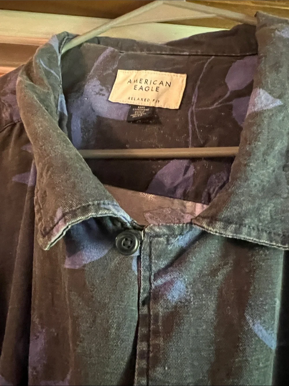 American Eagle Outfitters Black Short-Sleeve Floral Shirt Jacket